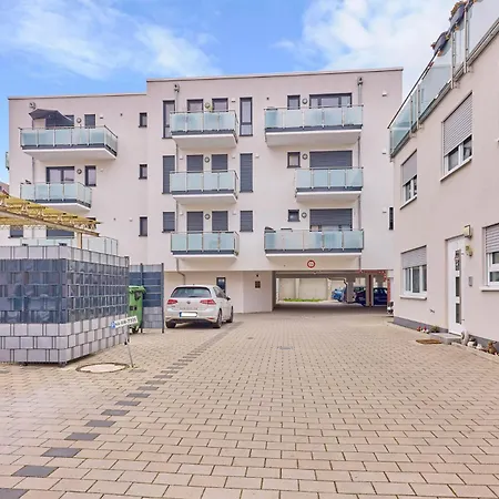 Zentrale Lage Netflix Queensize Bett * Bruchsal