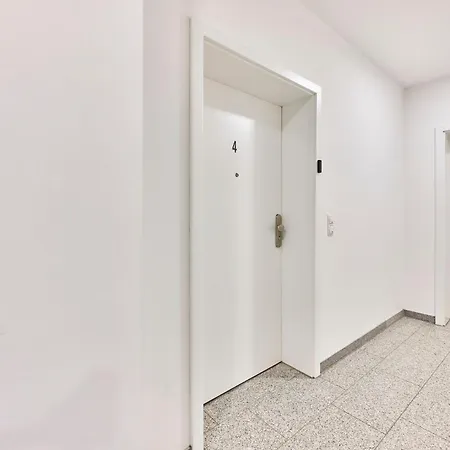 Zentrale Lage Netflix Queensize Bett